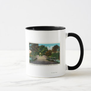 Caneca Opinião norte velha da ponte da estátua minúscu