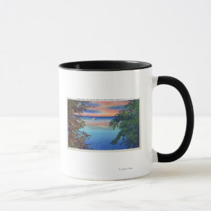 Caneca Opinião velha do por do sol de Ontário do forte