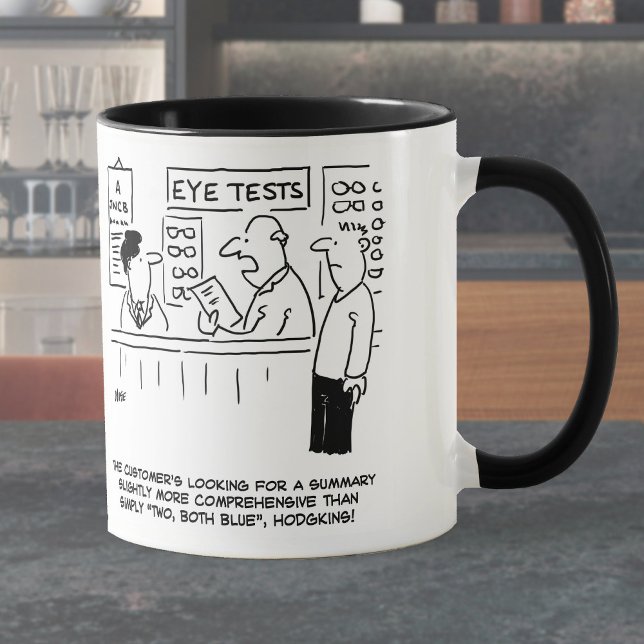 Caneca Óptico Fazendo um Teste de Vista Excessivamente Si (Criador carregado)