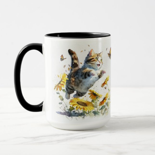 CANECA ORANGE TABBY KITTEN PINTANDO UMA MANTEIGA (Esquerda)
