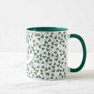 Caneca Orgulhoso ser trevos verdes irlandeses no branco