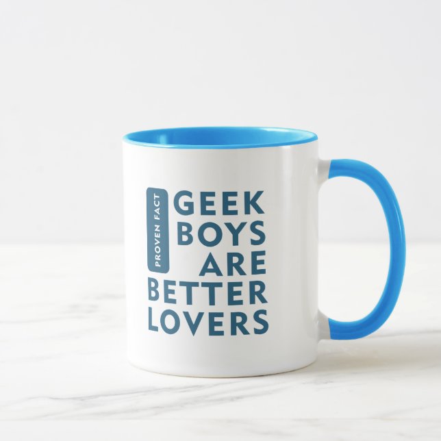 Caneca Os meninos do geek são melhores amantes (Direita)