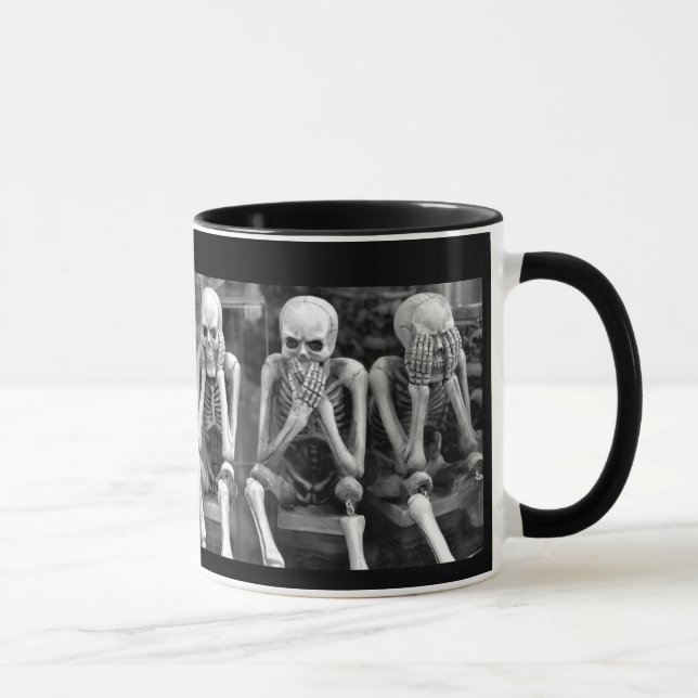 Caneca Ouvir Falar Ver Sem Esqueletos De Mau (Direita)
