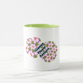 Caneca Padrão de Flores do Cosmos