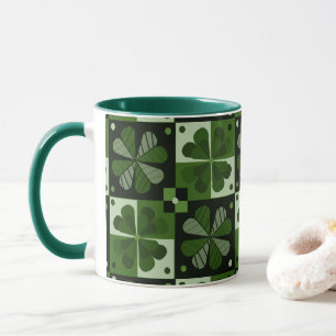Caneca Padrão do Shamrock Checkerboard
