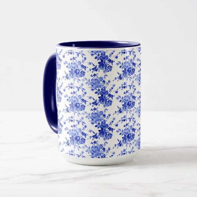 Caneca Padrão Floral Branco e Azul Vintage,  (Frente Esquerda)
