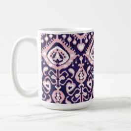 Caneca Padrão tribal de cor-de-rosa-chic e ikat-marinho