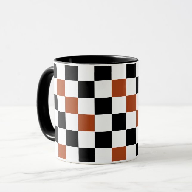Caneca Padrão Xadrez Marrom Preto e Branco Design  (Frente Esquerda)