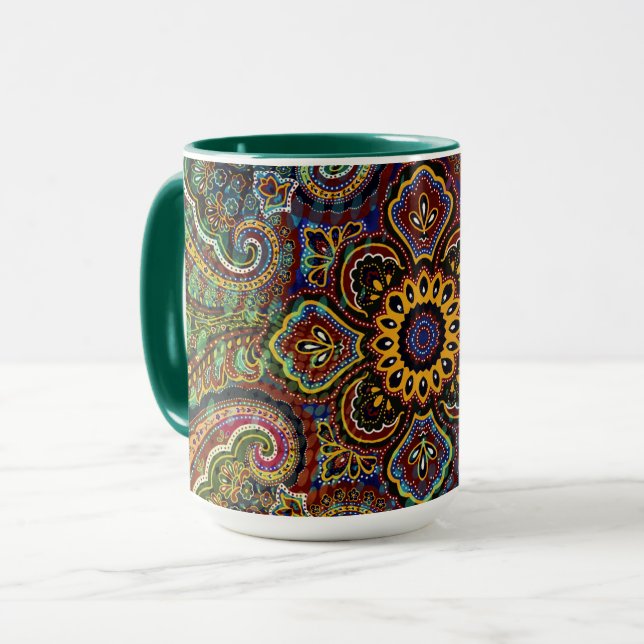 Caneca Paisley Multicolorido Mágico em Fundo Preto (Frente Esquerda)