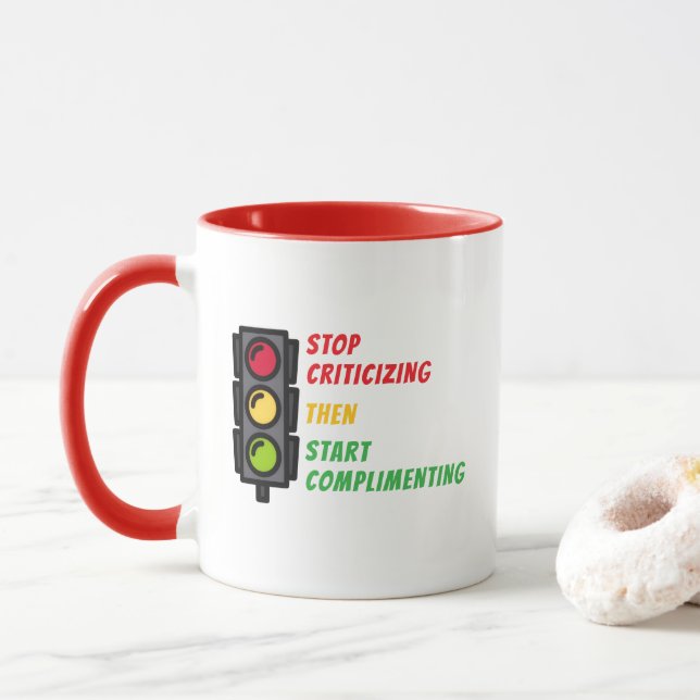Caneca "Pare de Criticar" (Com Donut)
