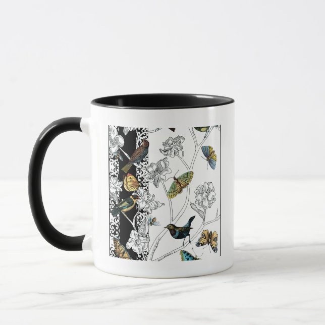 Caneca Pássaros e borboletas em um fundo preto e branco (Esquerda)