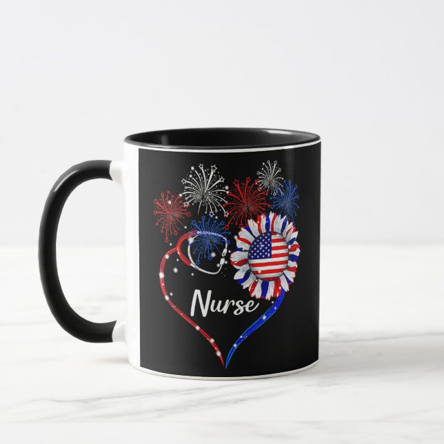 Caneca Patriotic Nurse 4th Of July American Flag (Esquerda)