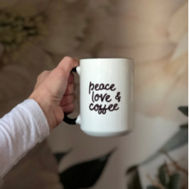 Caneca Paz, amor e café