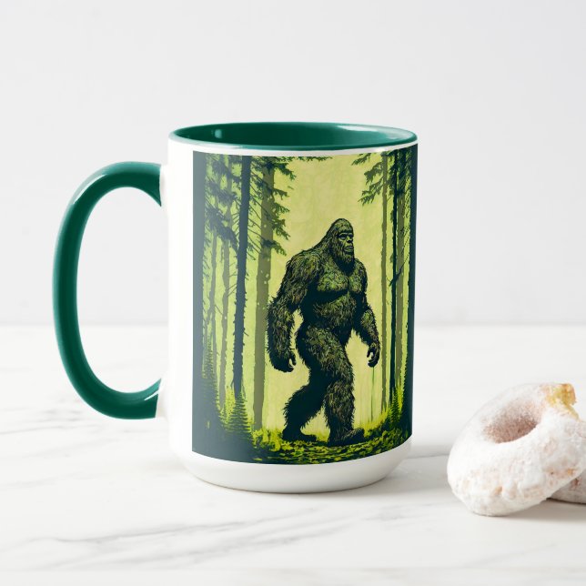 Caneca Pé Grande Para Uma Caminhada Da Floresta (Com Donut)