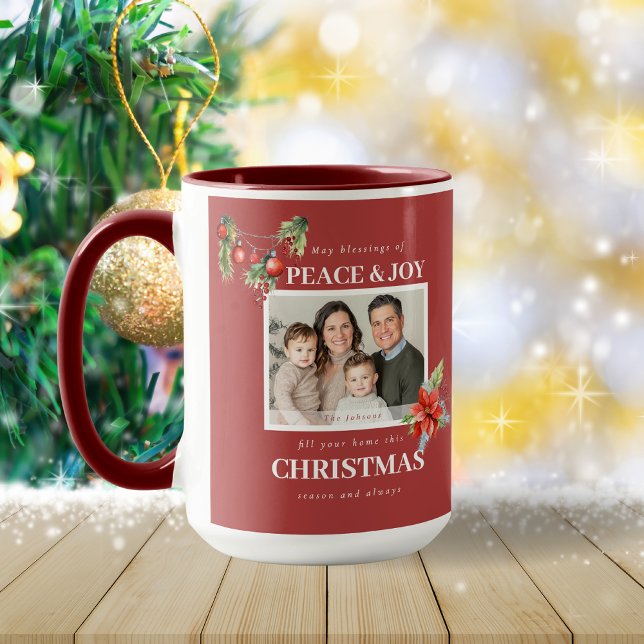 Caneca Peace Joy Red Poinsettia Family Photo Christmas (Criador carregado)