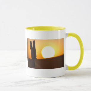 Caneca Peg de roupa no nascer do sol