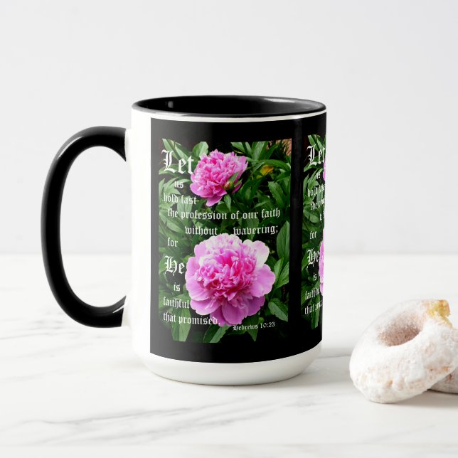 Caneca Peônias de Pearl com hebraicos 10:23 (Com Donut)