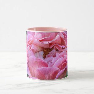 Caneca Peony Incrível: Arte Floral Elegante Canadiana
