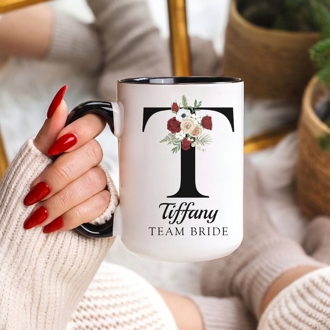 Caneca Personalizada com Alfabeto Floral como Pres (Personalized Monogram Floral Alphabet Mug for Mom, Grandma, Teacher, Nurse, Lawyer or Bridesmaid)