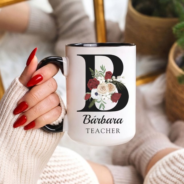 Caneca Personalizada com Monograma Floral para Pro (Personalized Floral Alphabet Mug Gift for Teacher, Nurse, Doctor, Coworker, Boss, and Bridesmaid)