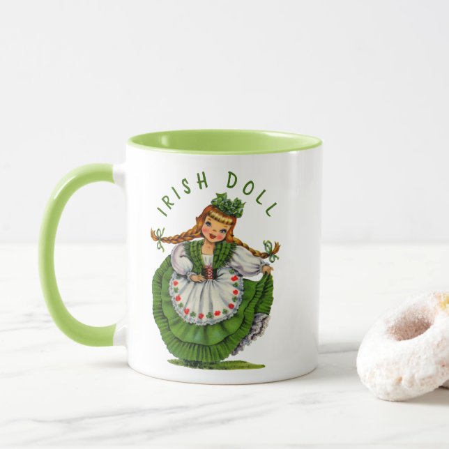Caneca Personalize o Dia de São Patrício irlandês retro (Com Donut)