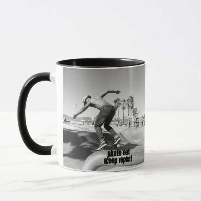 Caneca Personalize, Patinar Comer Dormir Repetir (Esquerda)