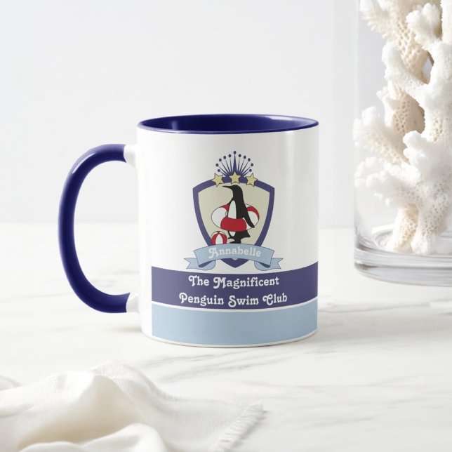 Caneca Pinguim Crest Cute do Clube de Natações Personaliz (Criador carregado)
