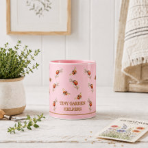 Caneca Pink Ladybug Tiny Garden Helpers