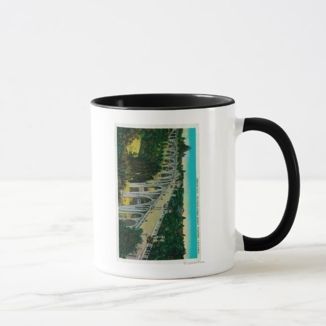 Caneca Ponte Arroyo Seco, na rua Colorado (Direita)