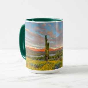 Caneca Pôr do sol na paisagem desértica