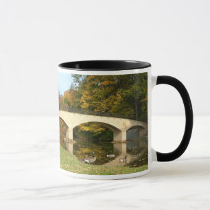 Caneca Pôr do sol na Rainbow Bridge no Grove City College