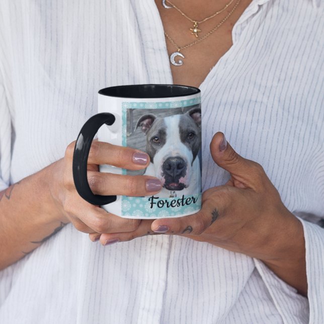 Caneca Presente de férias com padrão de floco de neve com (Criador carregado)