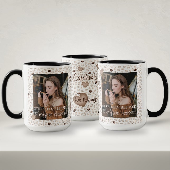 Caneca Presente de Natal com Nome e Foto para Amantes de  (Image of 3 sides of a coffee mug with photo, name and stressed, blessed and caffeine obsessed gift)