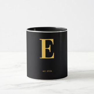 Caneca Preta com Letra Dourada E | Caneca de Monog