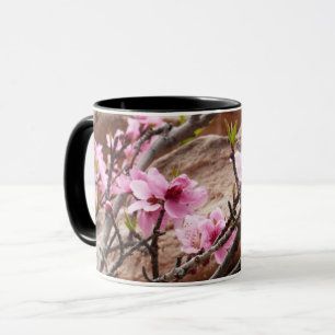 Caneca Primavera Blossomo em Rochas Zion