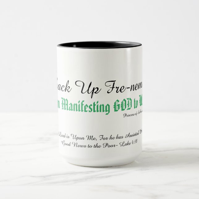 Caneca Procurando uma razão elogiar o DEUS? (Centro)