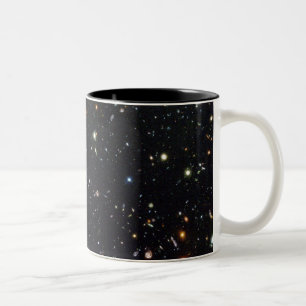 Caneca profunda do campo de Hubble