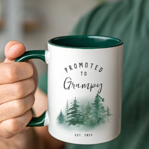 Caneca Promovido Para O Ano De Vergonha No Leste.