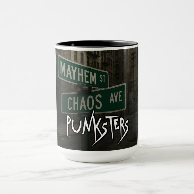 Caneca Punks Caos e Desordem (Centro)