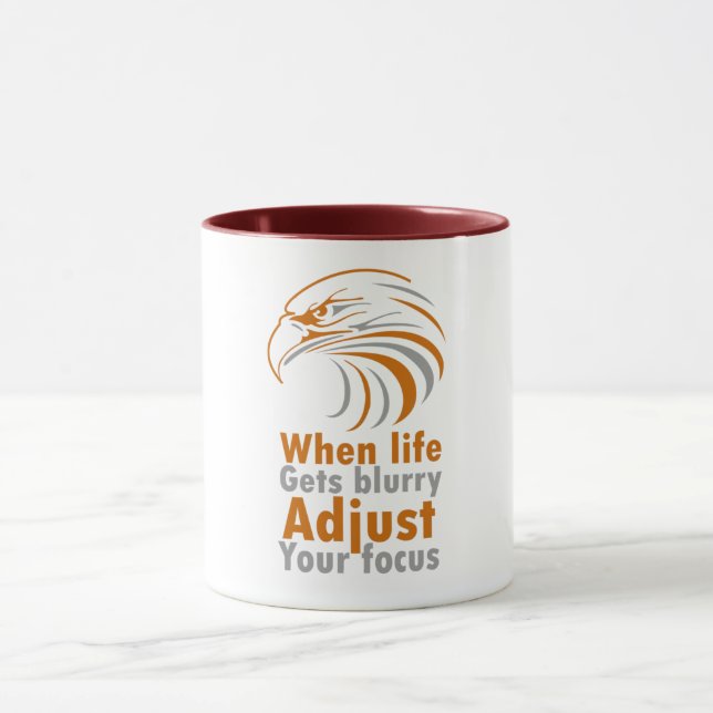 Caneca Quando a vida fica embaçada ajuste o foco (Centro)