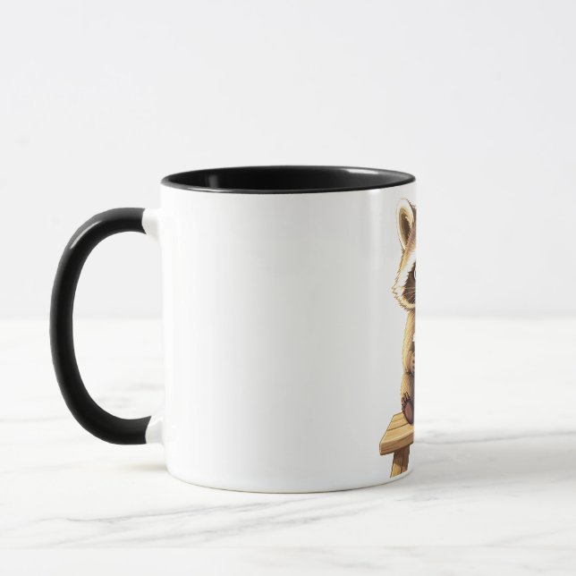 Caneca Raccoon Drinking Iced Coffee (Esquerda)