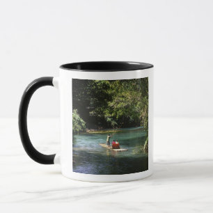 Caneca Rafando no rio Martha Brae, Falmouth,