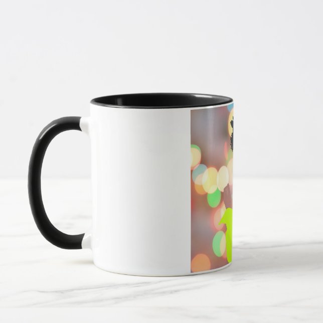 Caneca Rainha Dançante. (Esquerda)