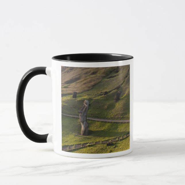 Caneca Rano Raraku, Rapa Nui, Ilha de Páscoas, Chile (Esquerda)