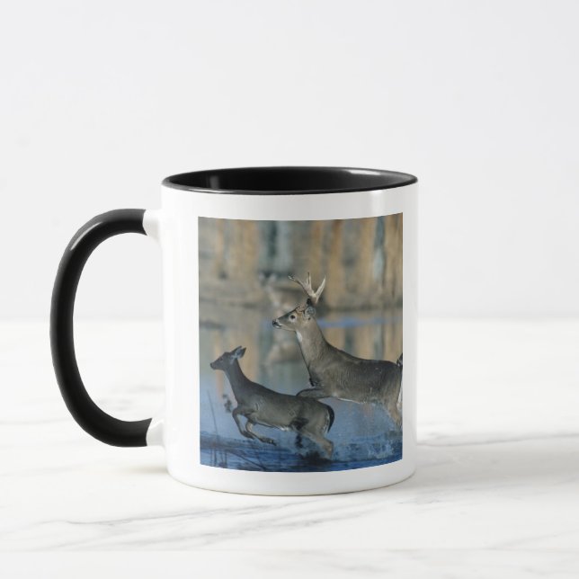 Caneca Rebanho dos cervos de whitetail que funcionam (Esquerda)