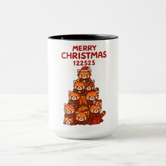 Caneca Red Pandas in a Christmas tree formation