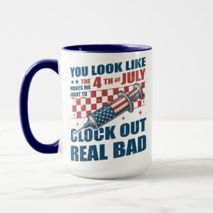 Caneca Relógio de Enfermeira Ruim de 4 de Julho Engraçado