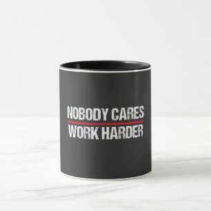Caneca Retro Vintage Ninguém Se Importa Com O Trabalho Ma