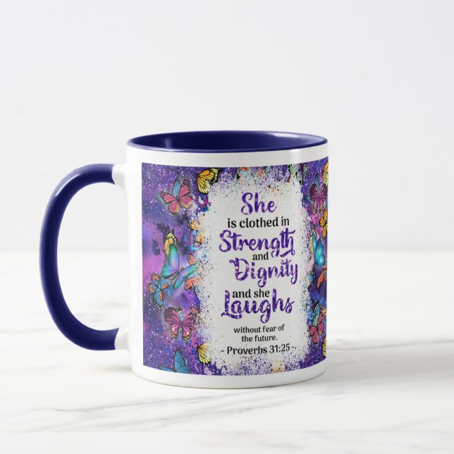 Caneca Revestida de força e dignidade (Esquerda)