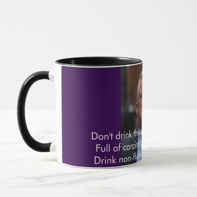 Caneca RFK Jr. Coffee Mug (Esquerda)